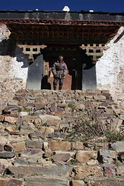 093 An old man welcomes us to the Hermitage.jpg